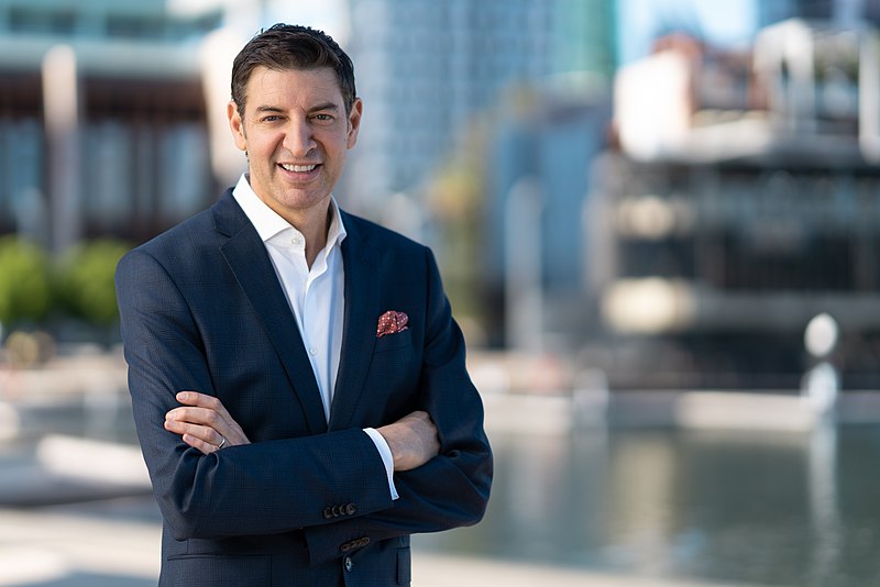 800px Basil Zempilas head and shoulders